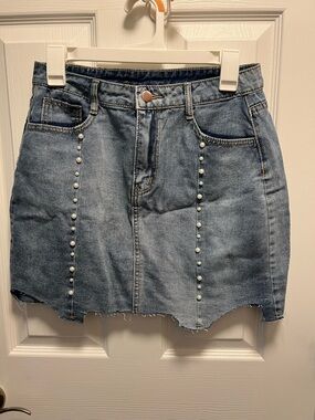 Denim Pearl-Accent Mini Skirt - Blue